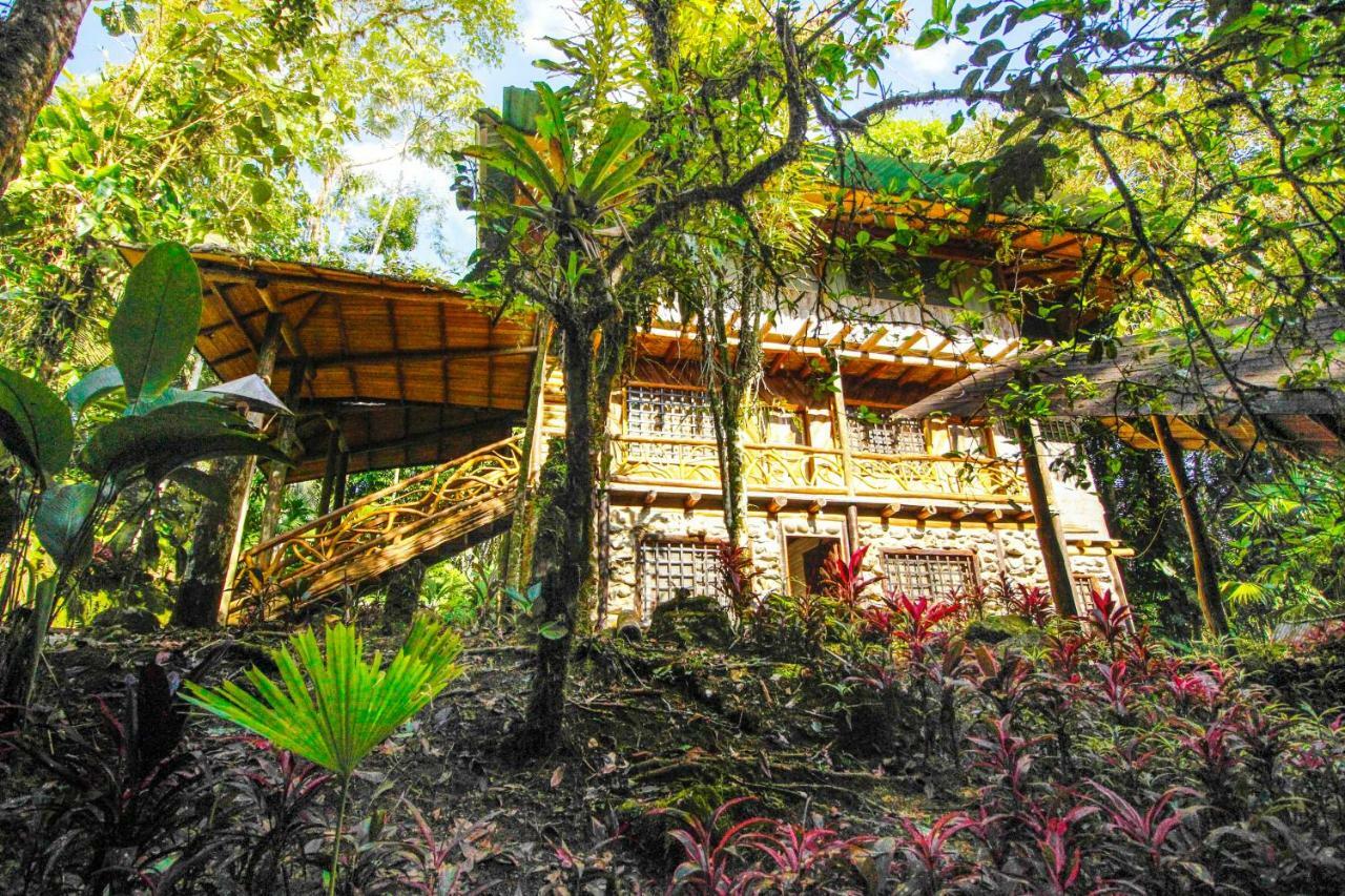Hosteria Flor de Canela Puyo Exterior foto